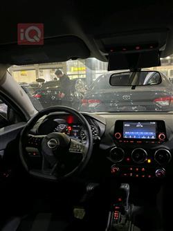 نیسان سێنترا